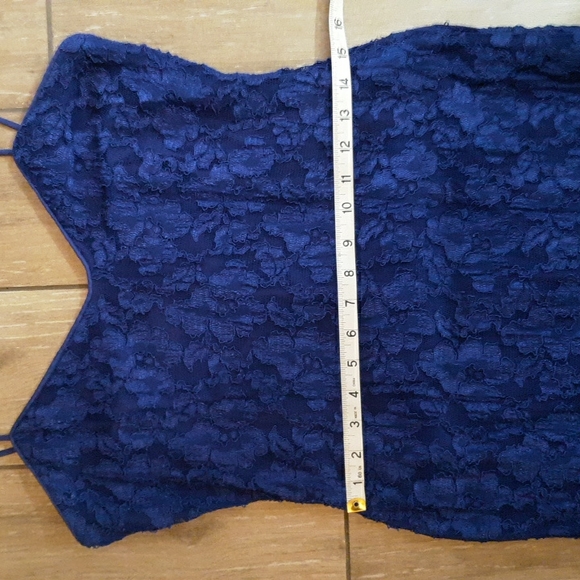 Steppin' Out L Blue Lace side Slit spaghetti strap evening dress - Picture 8 of 9